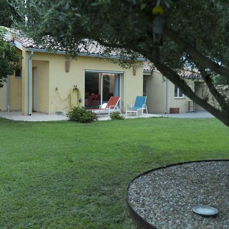 La Casa Nert Hotel Millas Екстериор снимка